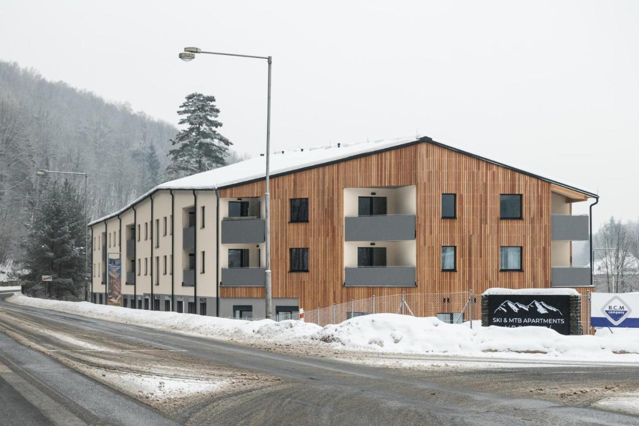 Apartmany Horska, Vrchlabí Exterior foto